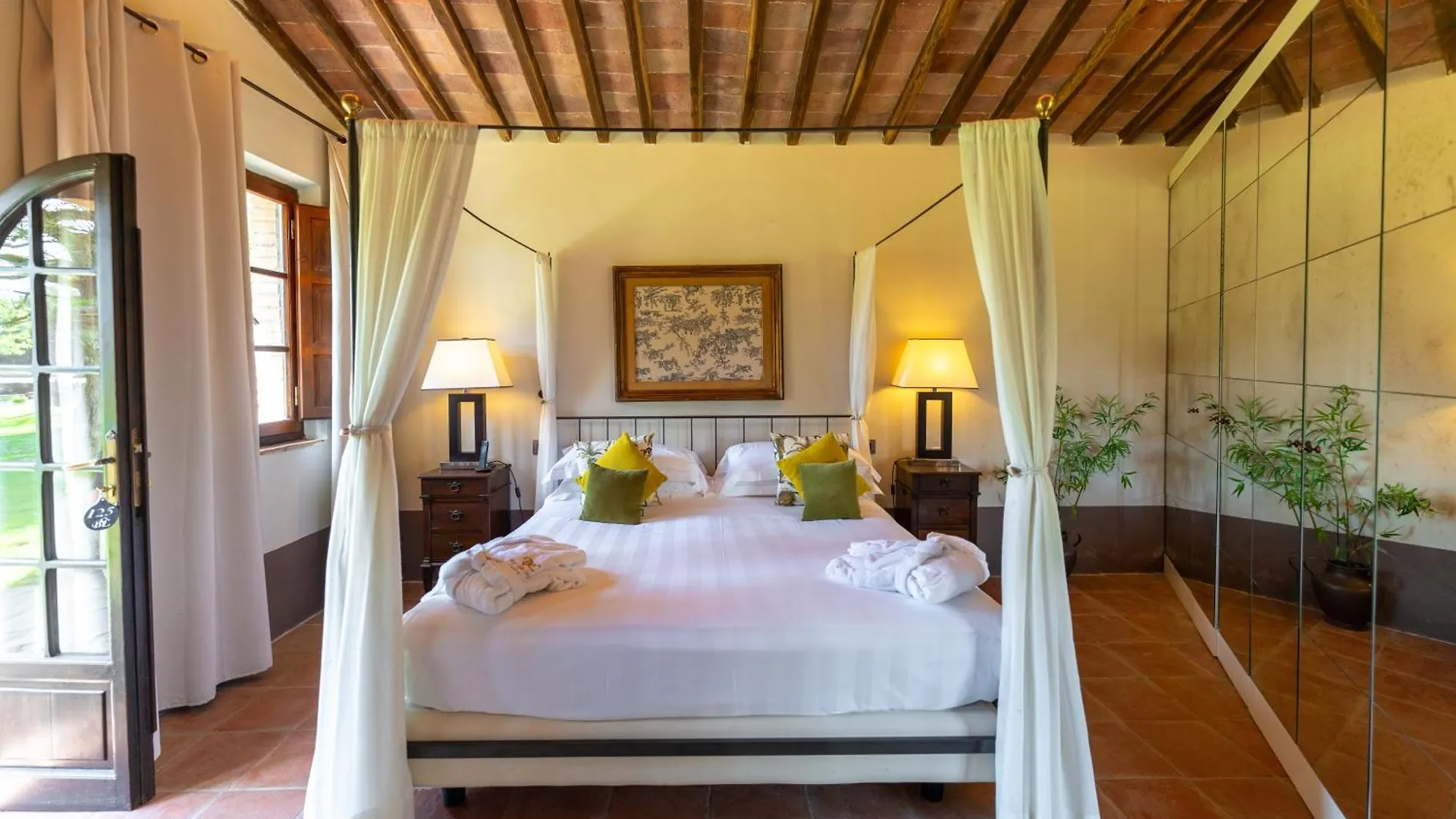 Borgo San Luigi Hotel Monteriggioni