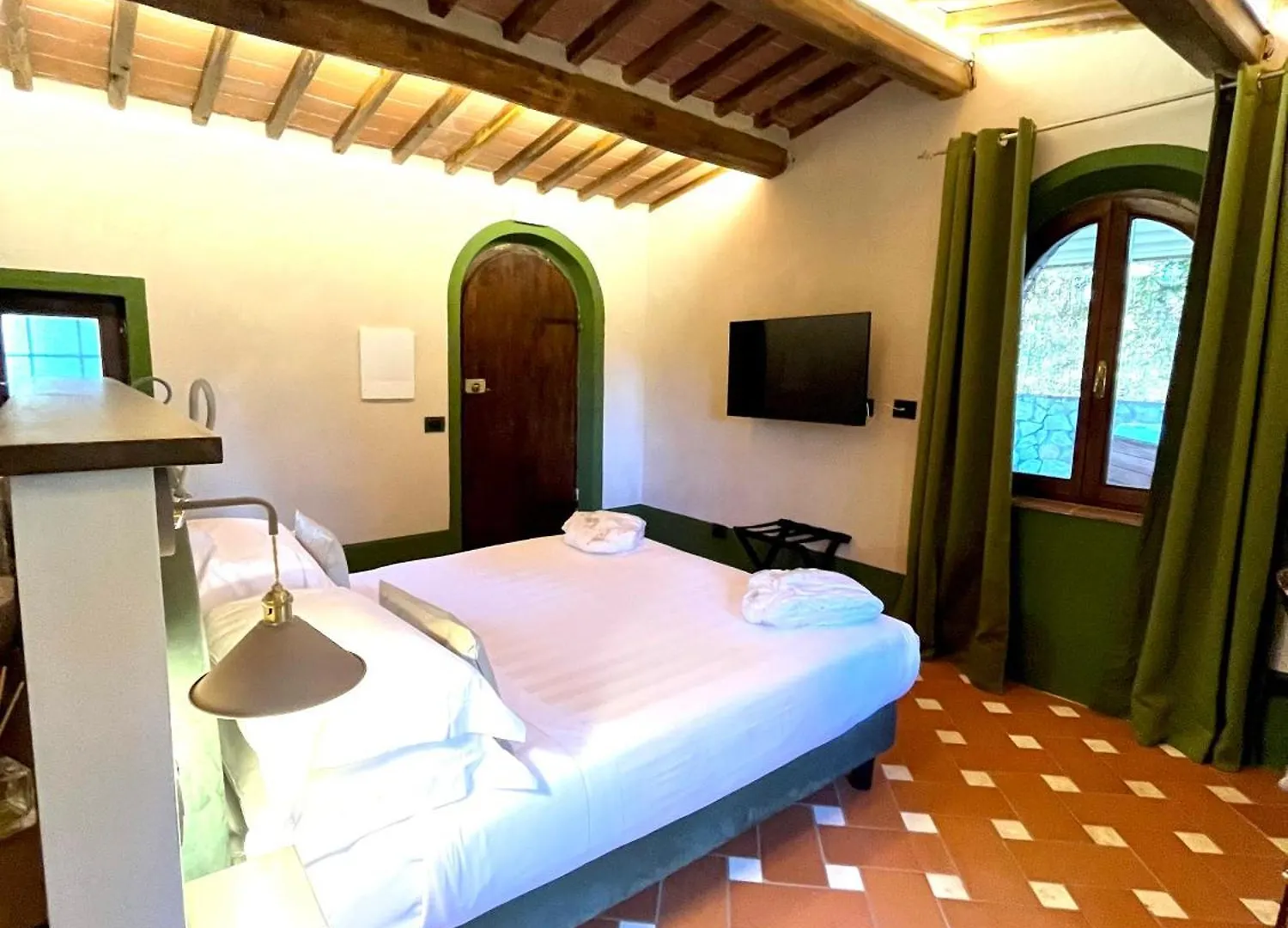 Borgo San Luigi Hotel Monteriggioni